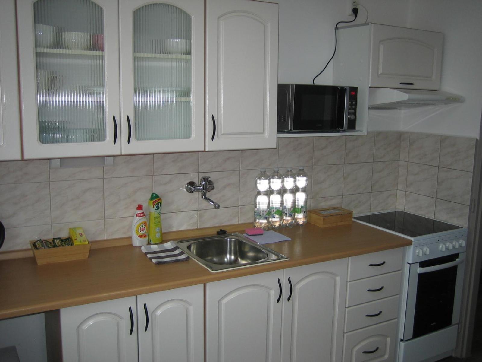 Apartmany Polepy ภายนอก รูปภาพ