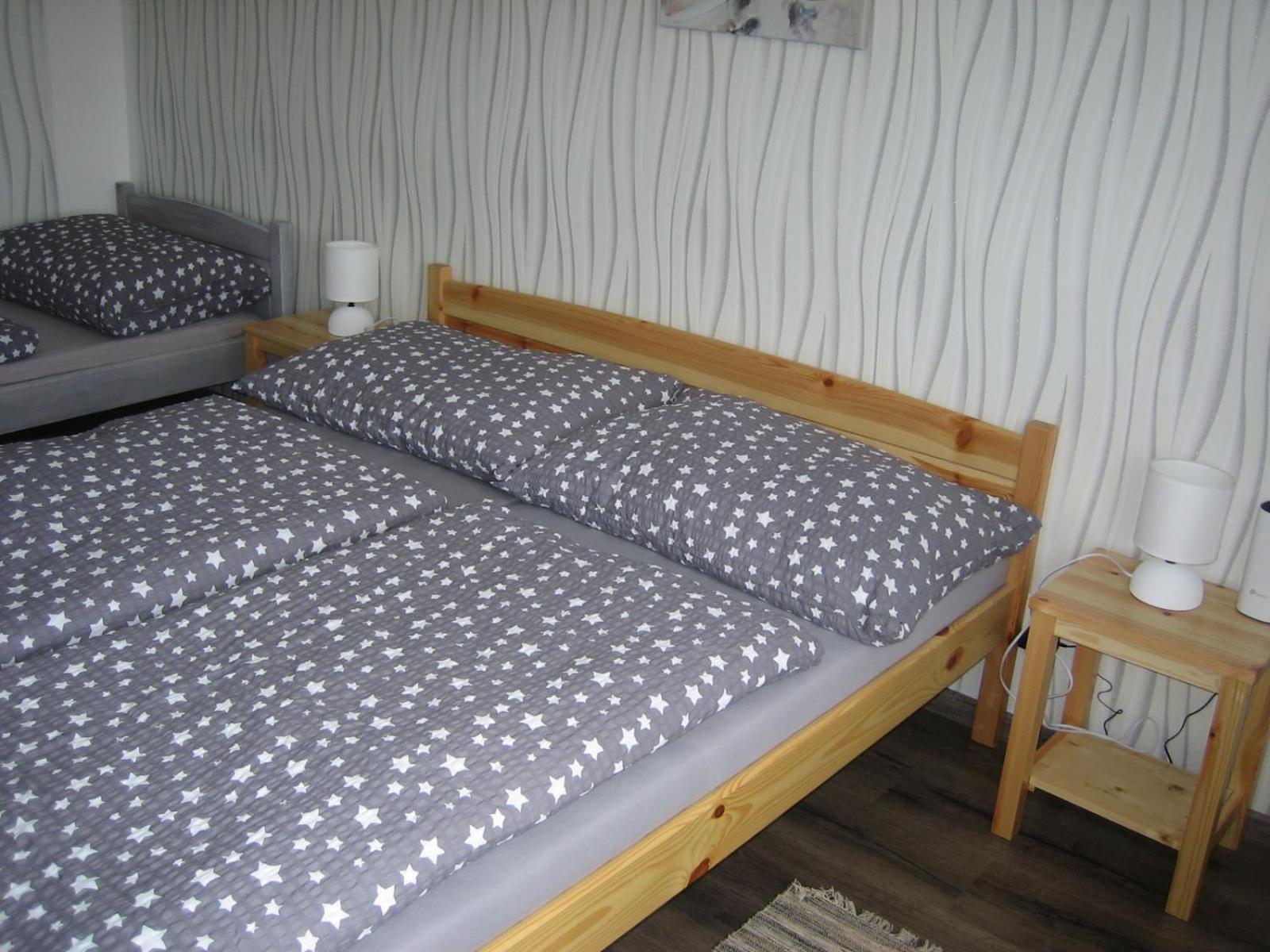 Apartmany Polepy ภายนอก รูปภาพ