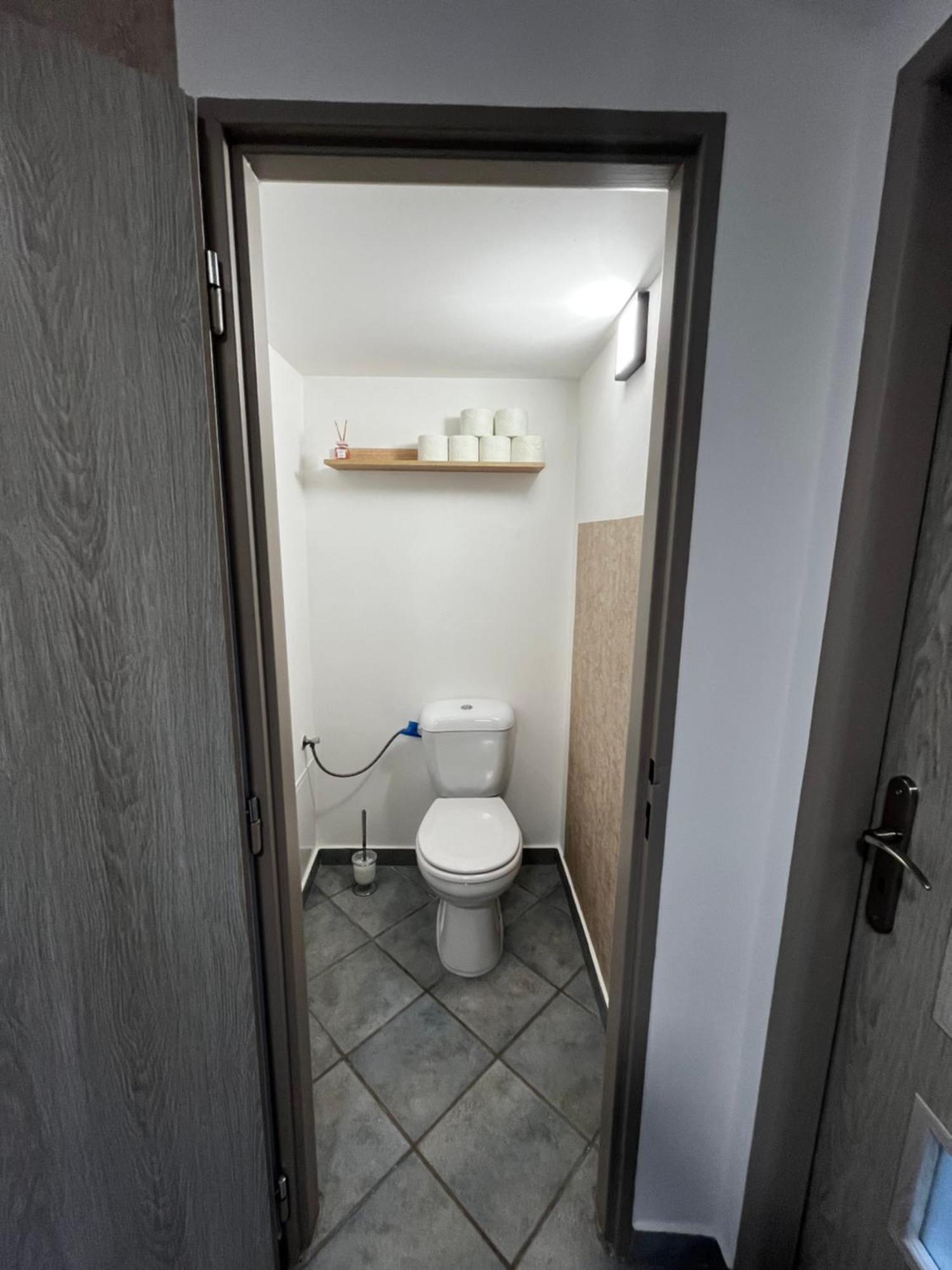 Apartmany Polepy ภายนอก รูปภาพ
